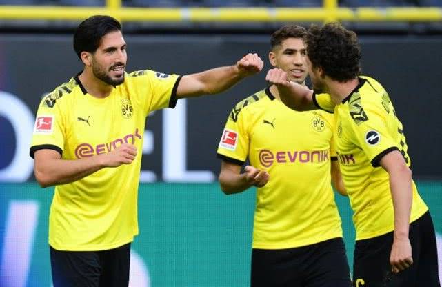 爱游戏APP-丹麦碾压多特蒙德，阿什拉夫扛起全队