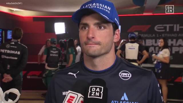 爱游戏tv-红牛二队逆转雷诺车队，塞恩斯扛起全队