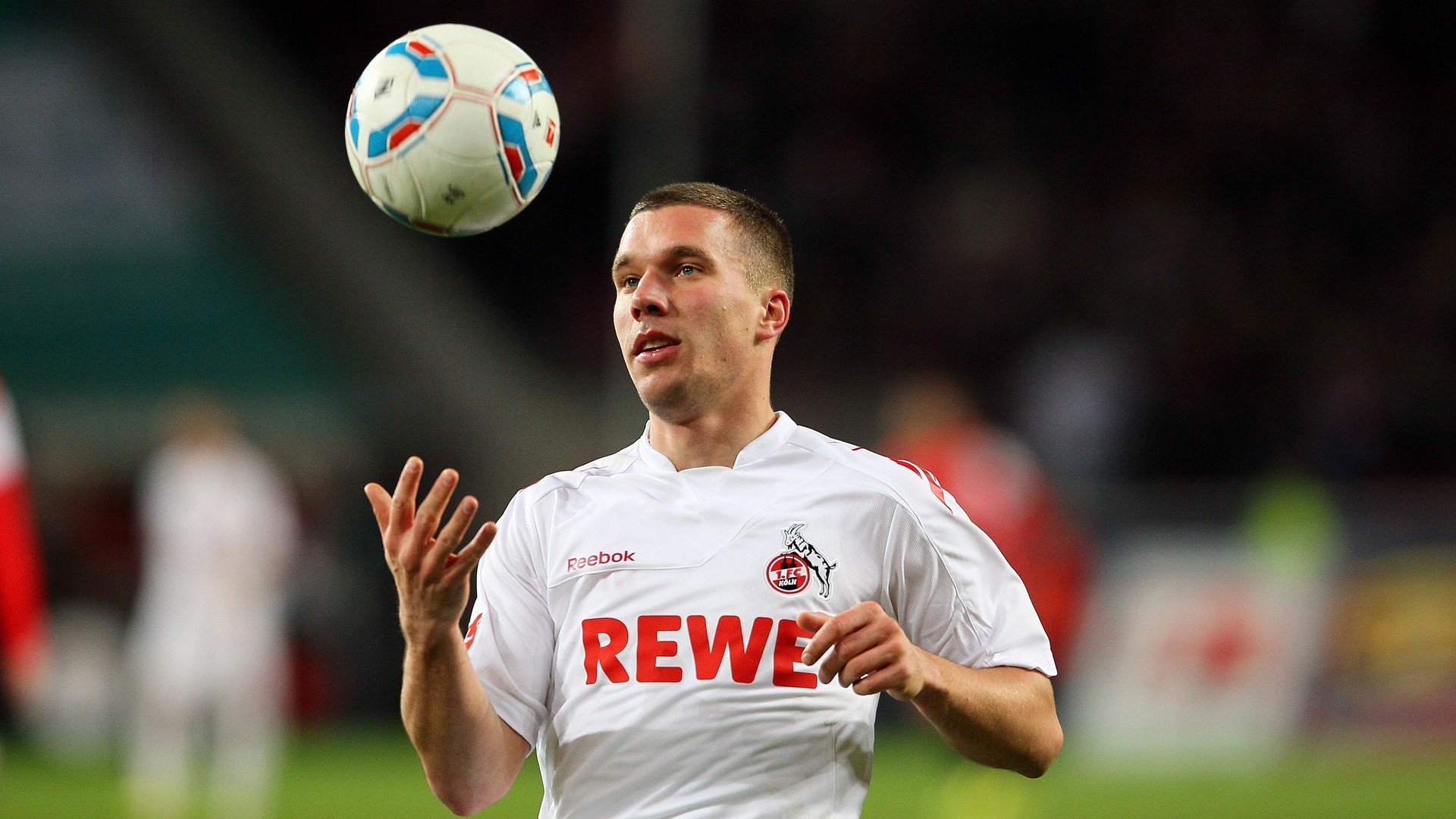 那不勒斯对阵几内亚,巴雷拉如何用一粒进球改写巨星定义